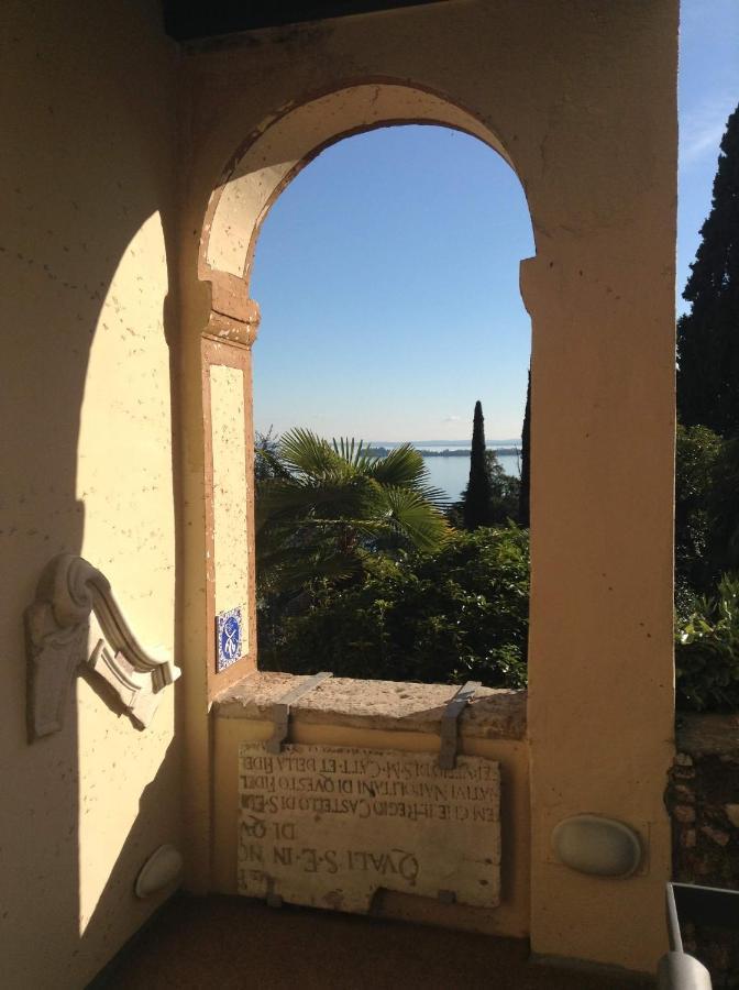 Villa Glicine Gardone Riviera Buitenkant foto